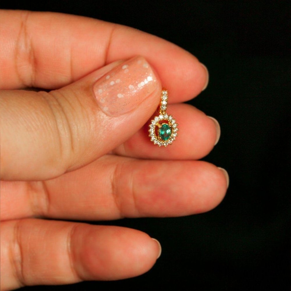 $3600 Natural Alexandrite Diamond 18k Gold Pendant - Picture 2 of 3